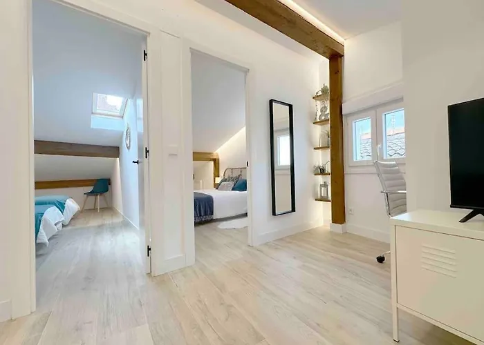 Atico Con Encanto En El Puerto Castro Urdiales