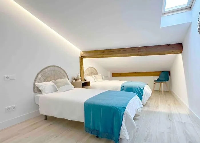 Atico Con Encanto En El Puerto * Castro Urdiales