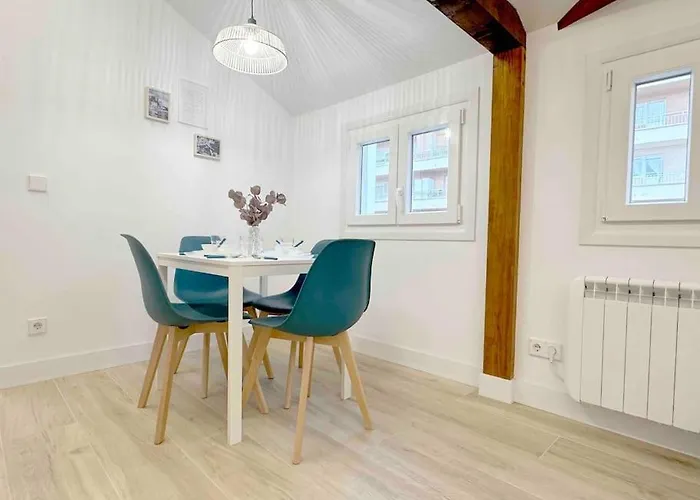 Atico Con Encanto En El Puerto Apartmán Castro Urdiales